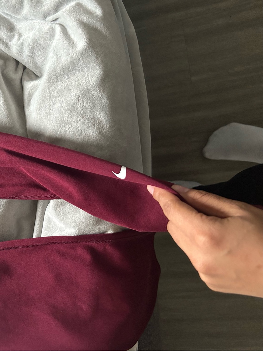 Nike burgundy leggings